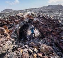 Because of the speleological potential in the hot lava field at Fagradalsfjall, right after the eruption ended, a new research project started, aiming to explore and study newly formed lava tubes, as analogue of similar volcanic cavities on other planets. 